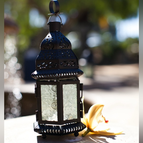Glass Moroccan Lantern - Picture 1 of 3